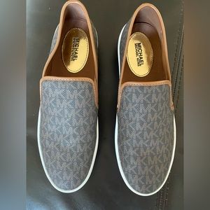 Michael Kors Slip-Ons size 9